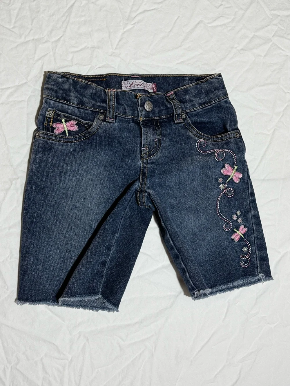 VINTAGE Levi's Girls Denim Knee-Length Shorts Pink Butterfly Embroidered Size 5